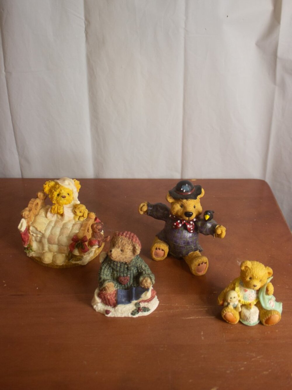 Bear Figurines Set – Cozy Cottagecore Bear Collection (4‑Piece Lot)